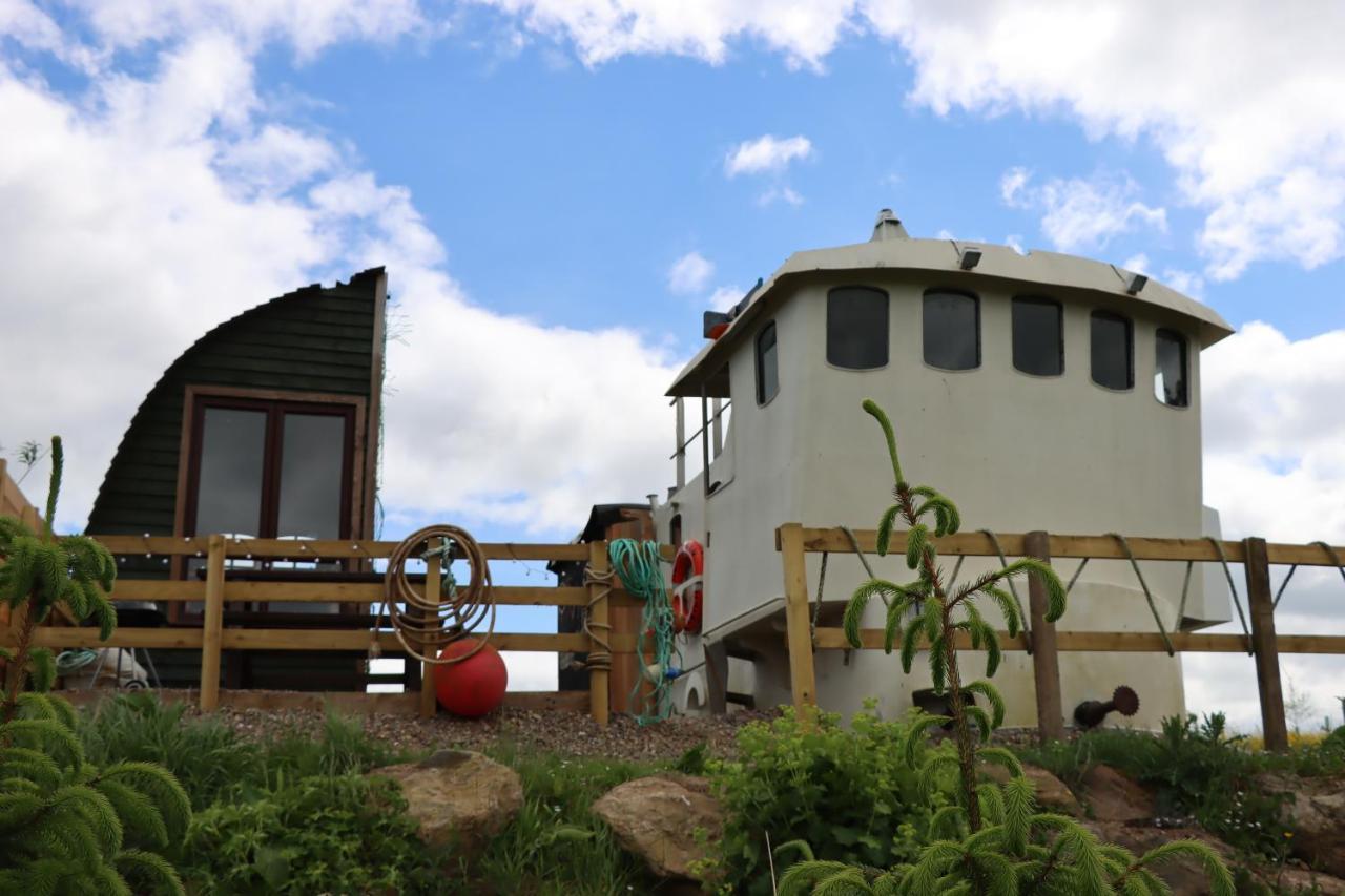 Shepherd'S Loch Glamping Hotel Turriff Luaran gambar